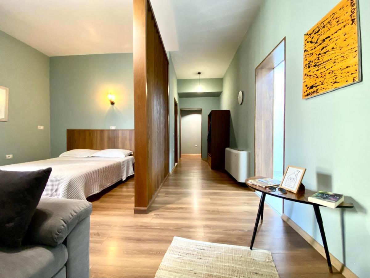 Tirana Experience, Authentic Stays In The Heart Of Old Tirana Bagian luar foto