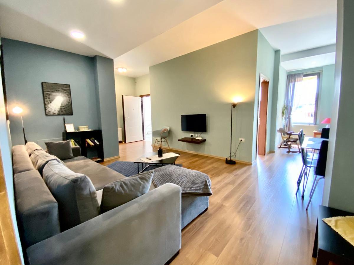 Tirana Experience, Authentic Stays In The Heart Of Old Tirana Bagian luar foto